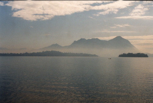 Lago am frhen Morgen